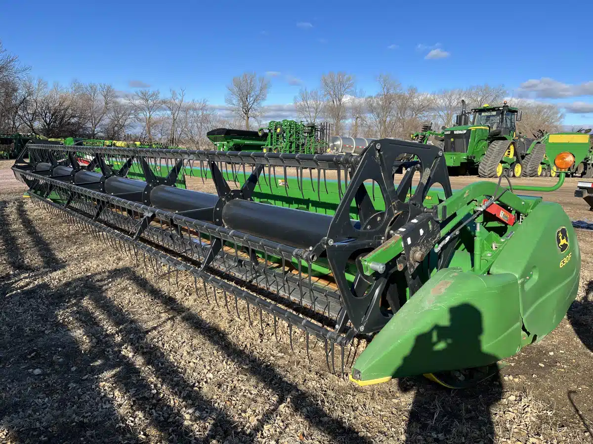 Gallery image 2 for Used 2017 John Deere 630F Header - Flex