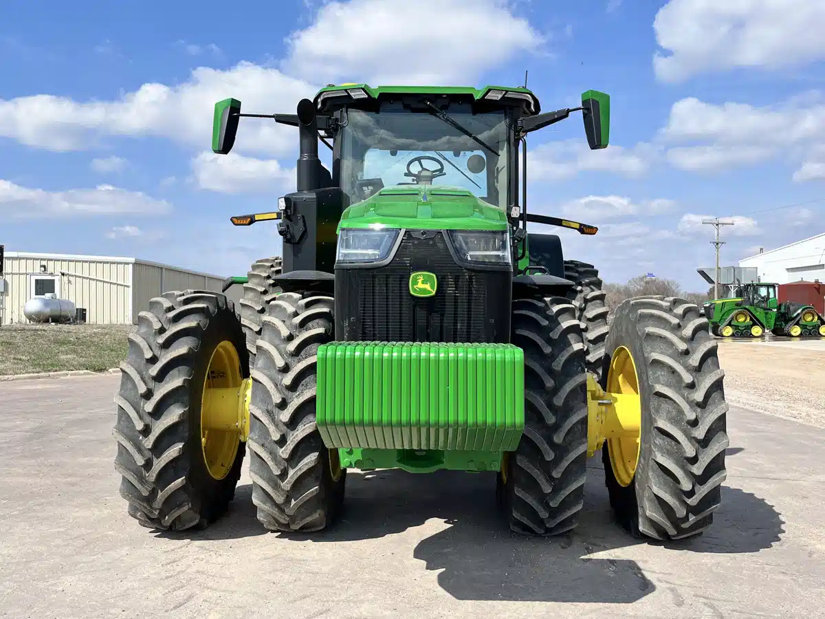 Gallery image 2 for Used 2024 John Deere 8R 410 Tractor