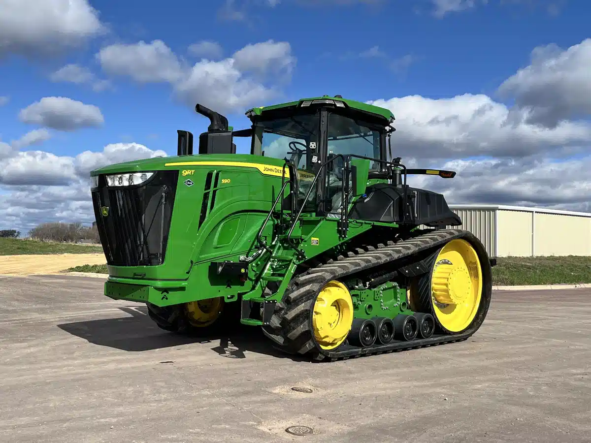 Gallery image 2 for Used 2024 John Deere 9RT 590 Tractor