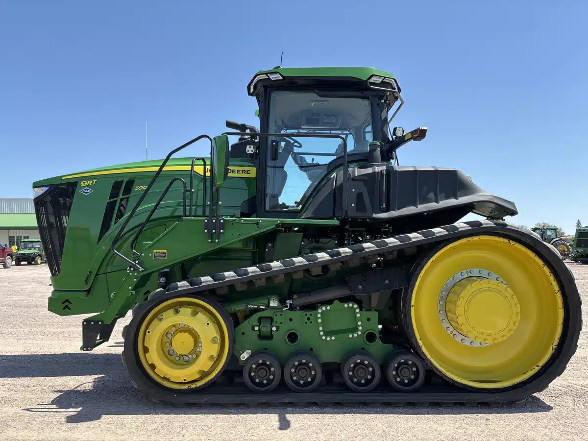Gallery image 2 for Used 2024 John Deere 9RT 590 Tractor
