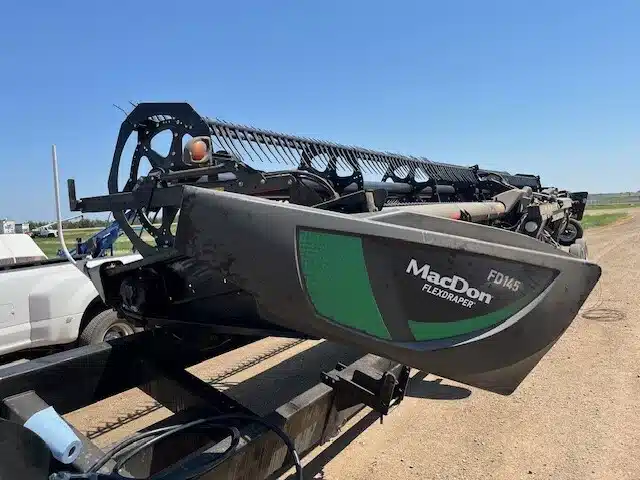 Gallery image 2 for Used 2020 MacDon FD75 Header - Draper