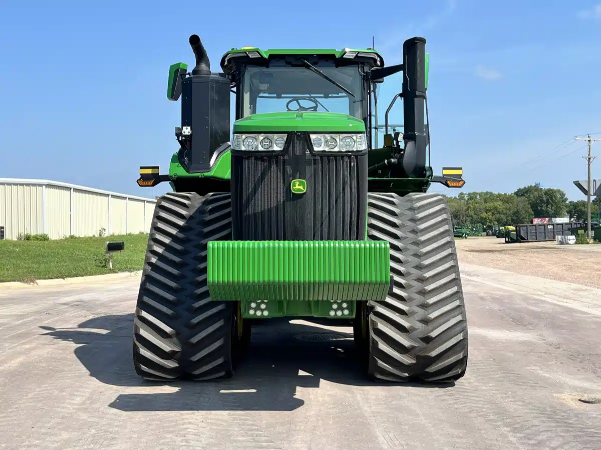 Gallery image 2 for Used 2024 John Deere 9RX 640 Tractor