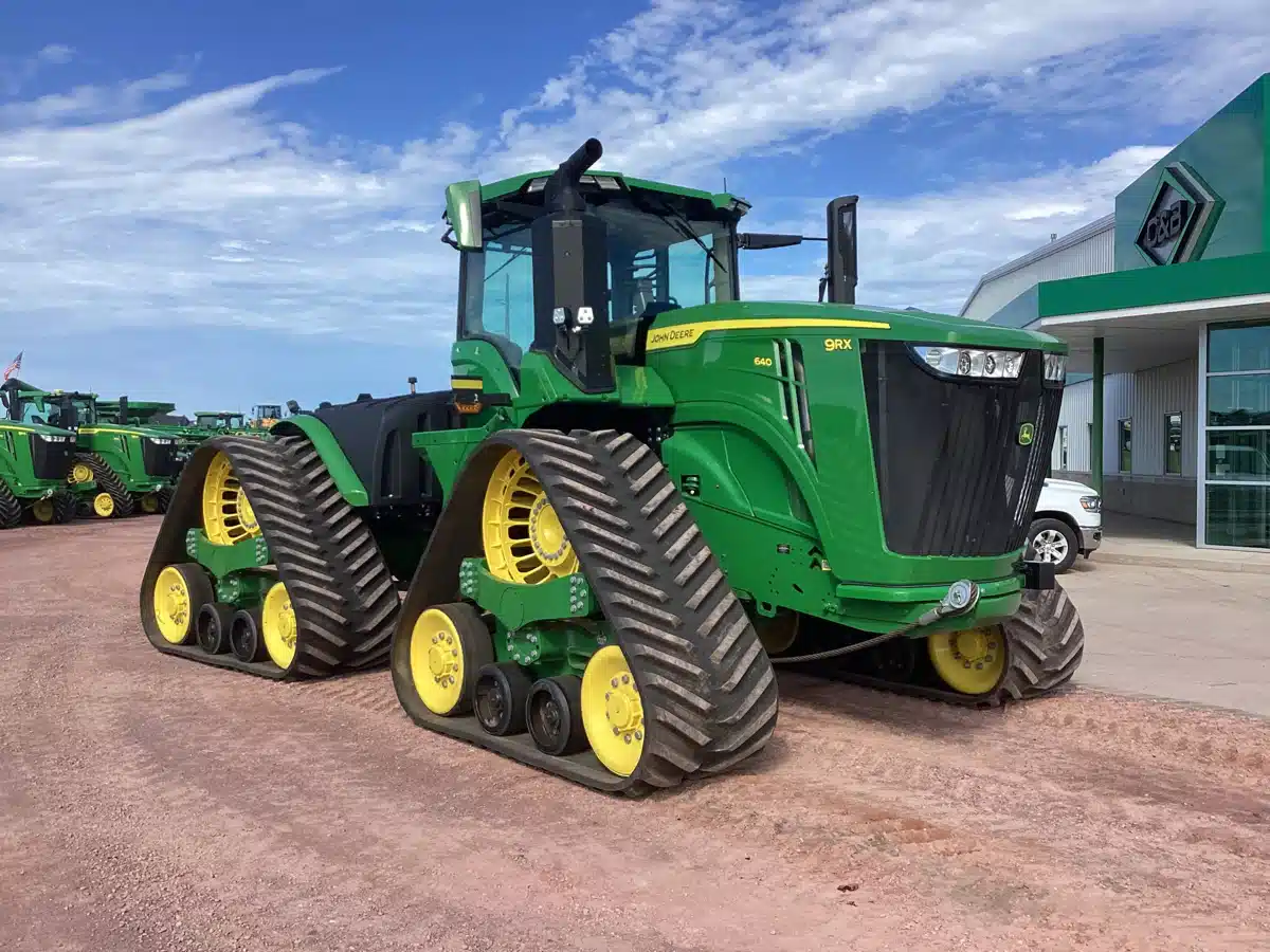 Gallery image 2 for Used 2024 John Deere 9RX 640 Tractor