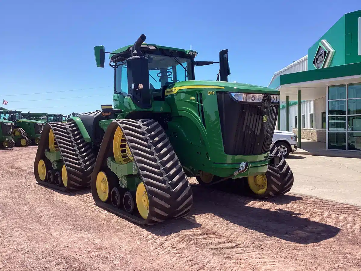 Gallery image 2 for Used 2024 John Deere 9RX 640 Tractor