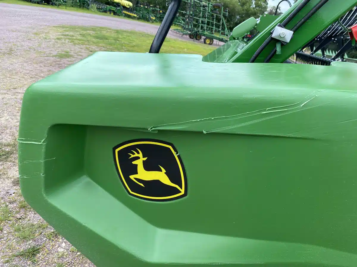 Gallery image 2 for 2024 John Deere RD40F Header - Flex