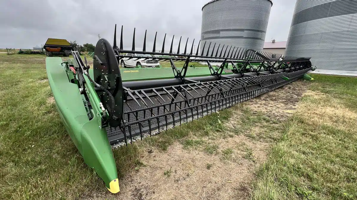 Gallery image 1 for Used 2024 John Deere HD45F Header Combine