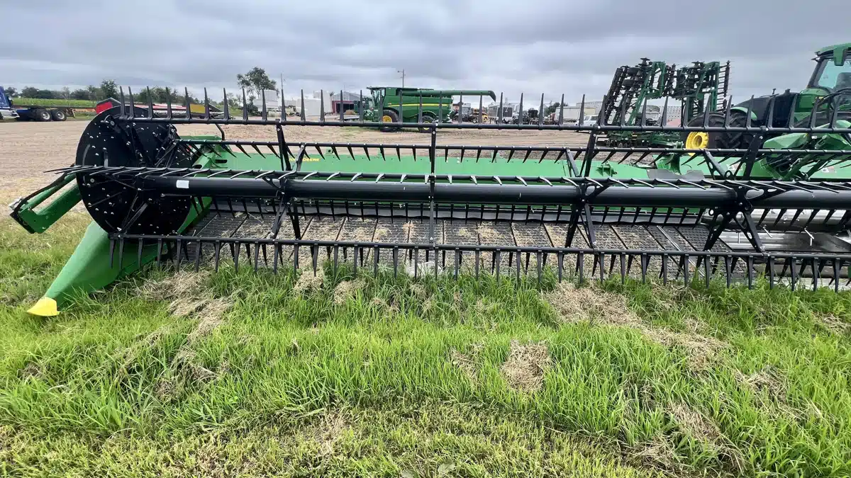 Gallery image 2 for Used 2024 John Deere HD45F Header - Flex Draper