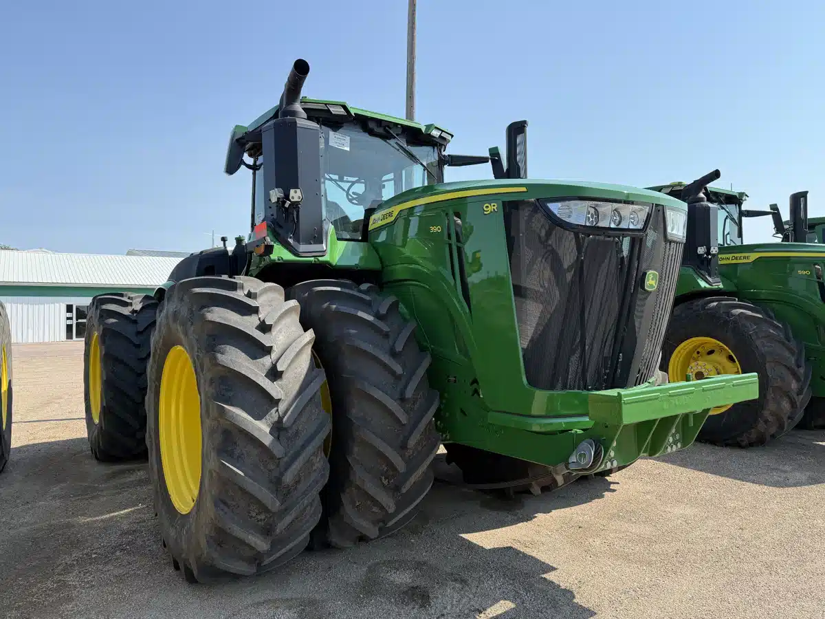 Gallery image 1 for 2024 John Deere 9R 390 Tractor