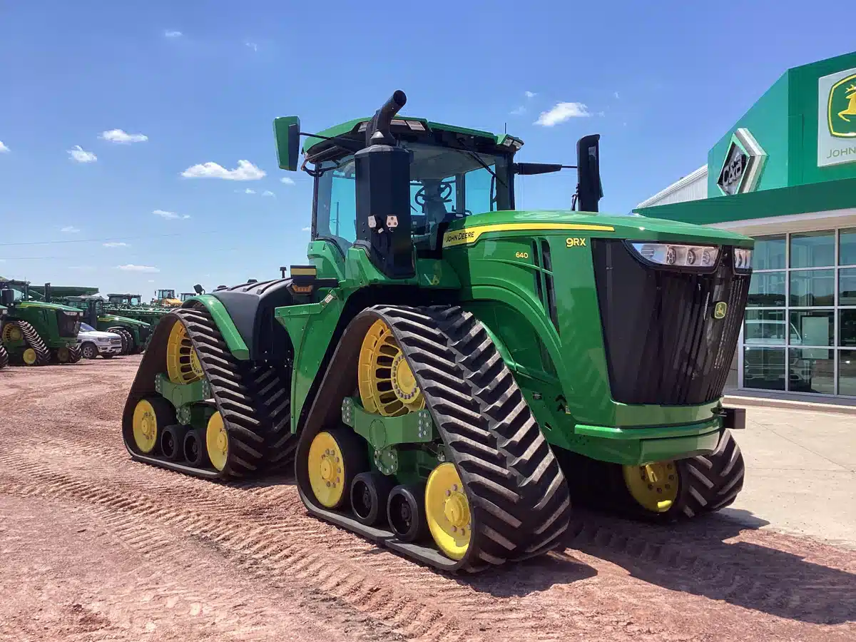 Gallery image 2 for Used 2024 John Deere 9RX 640 Tractor