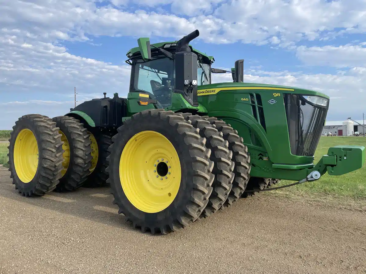 Gallery image 1 for 2024 John Deere 9R 640 Tractor