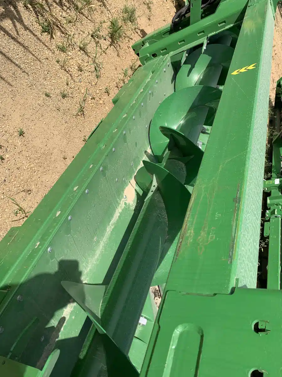 Gallery image 2 for Used 2024 John Deere C16F Header - Row Crop