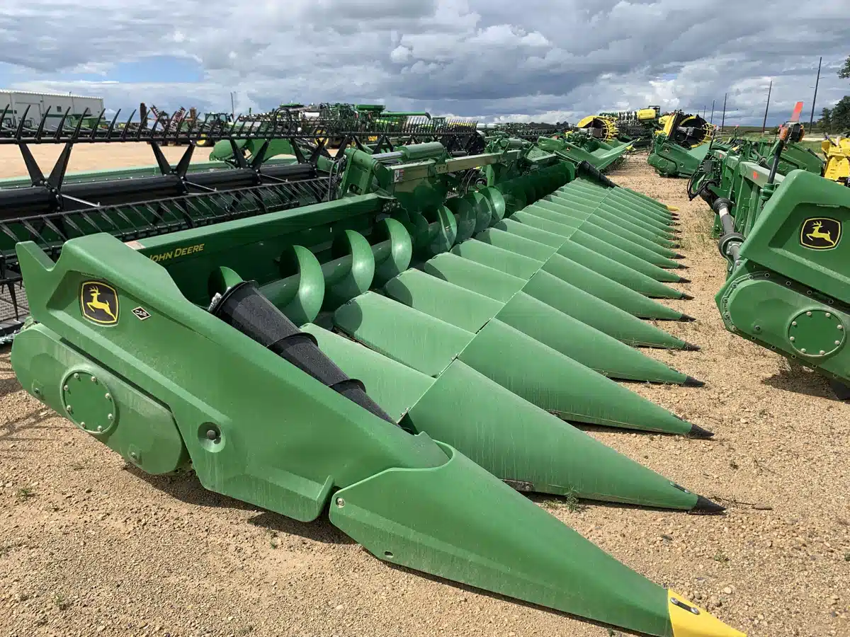 Gallery image 1 for Used 2024 John Deere C16F Header - Row Crop