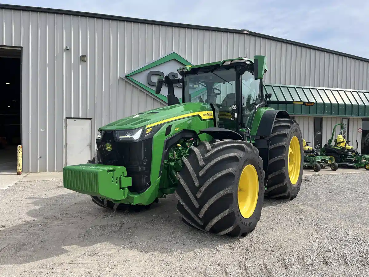 Gallery image 1 for Used 2024 John Deere 8R 410 Tractor