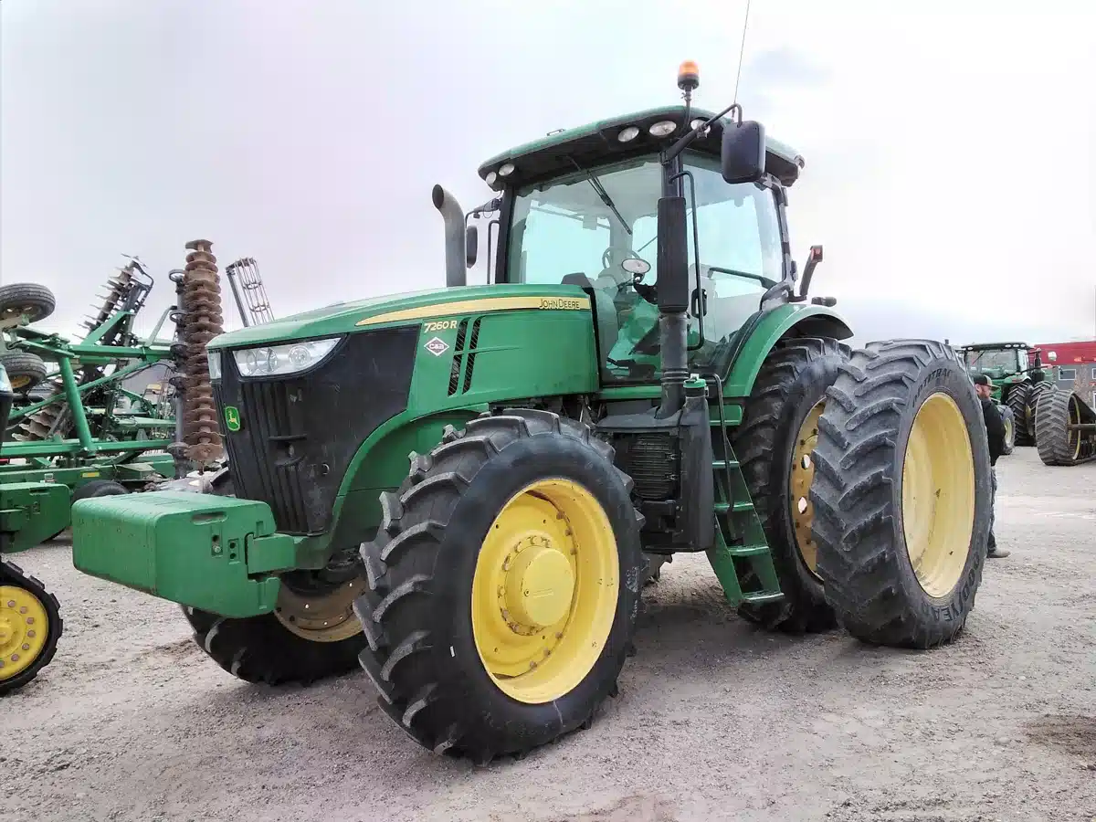 Gallery image 1 for Used 2012 John Deere 7260R Tractor