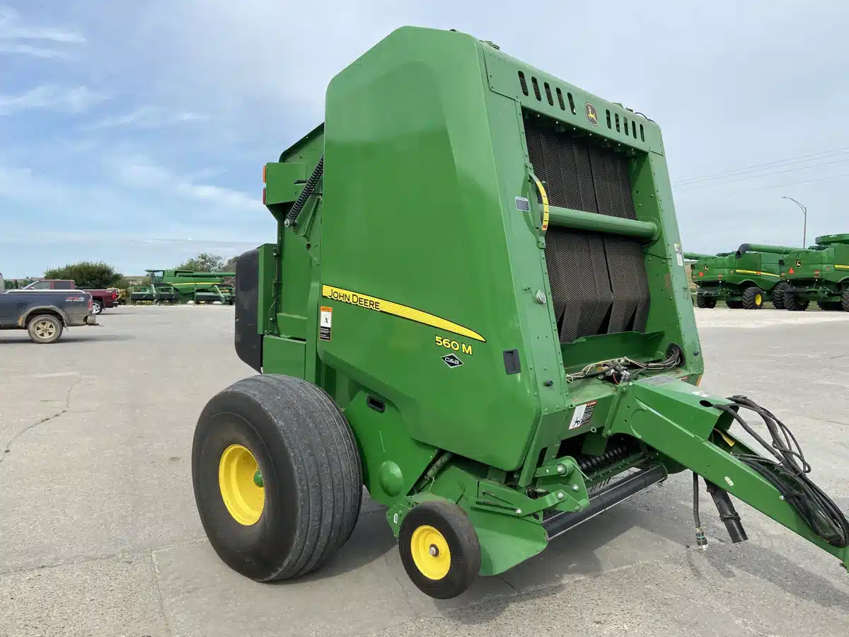 Gallery image 2 for Used 2020 John Deere 560M Round Baler