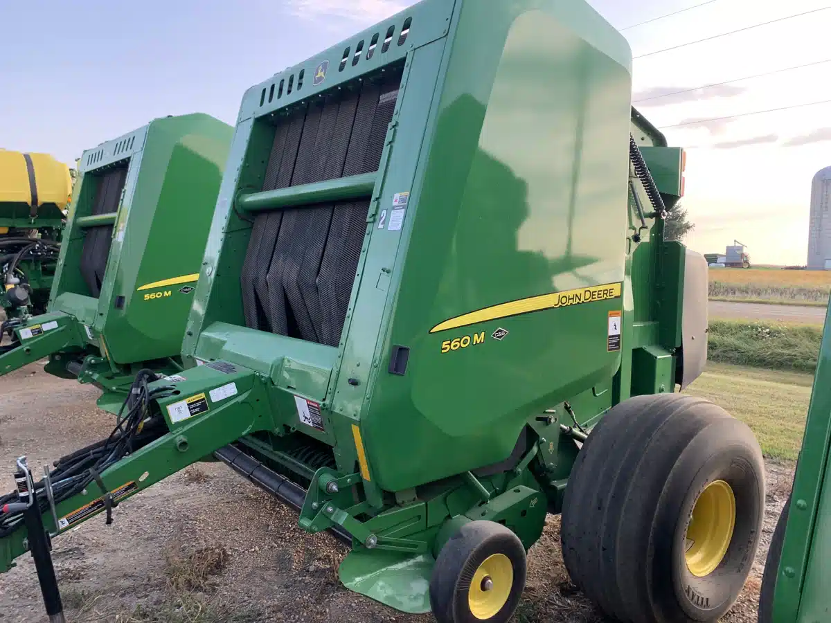 Gallery image 2 for Used 2022 John Deere 560M Round Baler