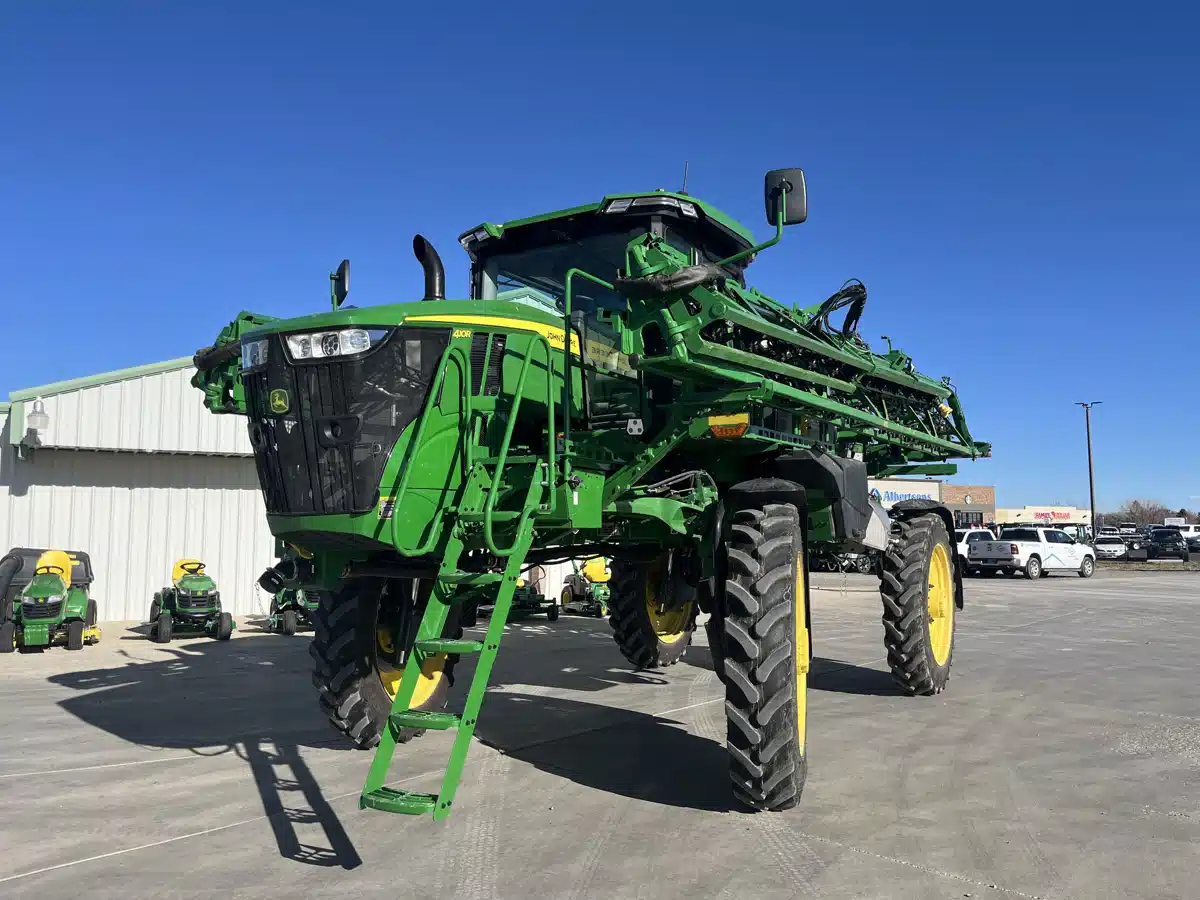 Gallery image 2 for Used 2024 John Deere 410R Sprayer - Self Propelled