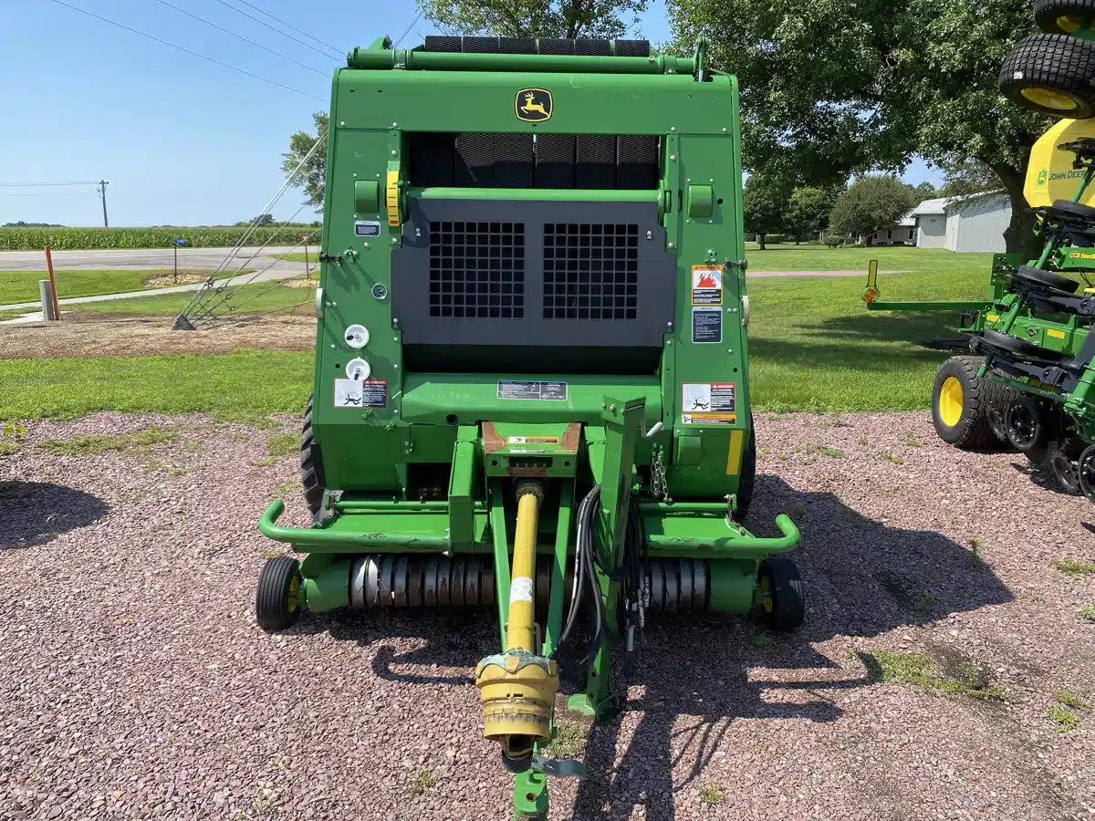 Gallery image 2 for Used 2013 John Deere 854SS Round Baler