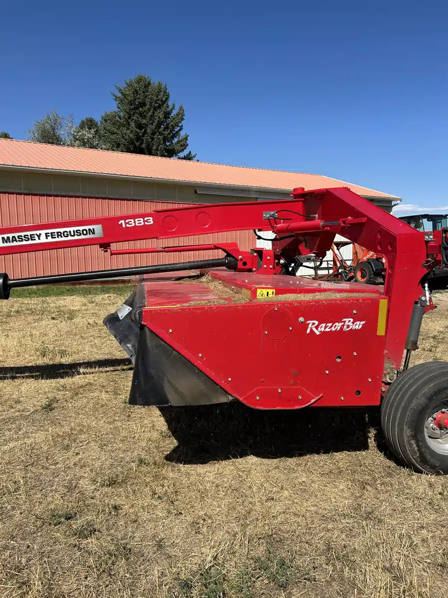 Image for Used 2016 Massey Ferguson 1383 Disc Mower Conditioner