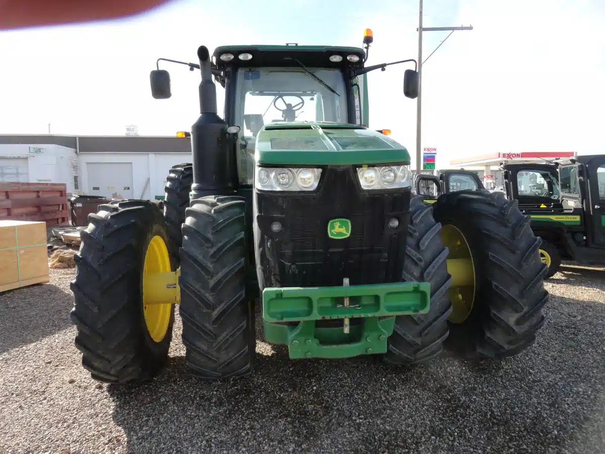 Gallery image 2 for Used 2014 John Deere 8295R Tractor