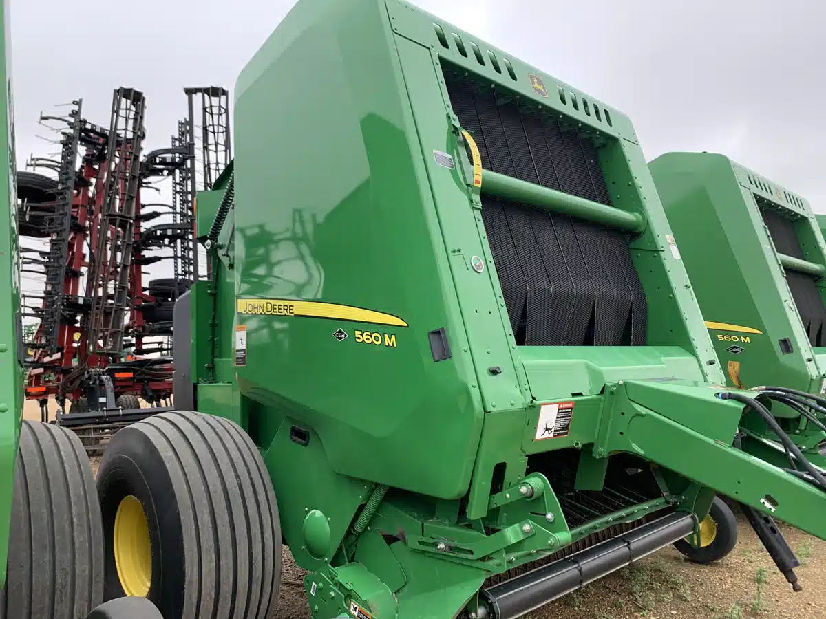 Gallery image 2 for Used 2021 John Deere 560M Round Baler