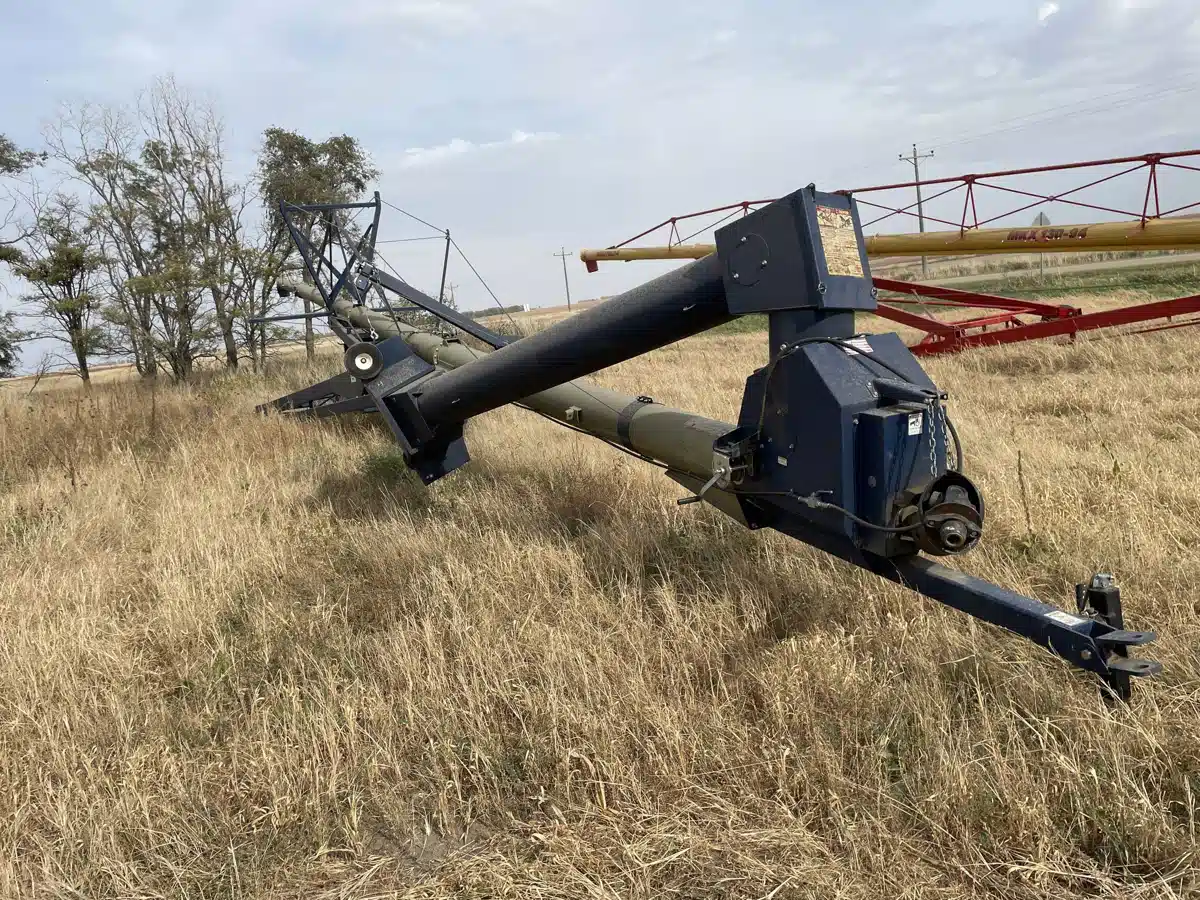 Gallery image 2 for 2015 Harvest International H1392K Grain Auger