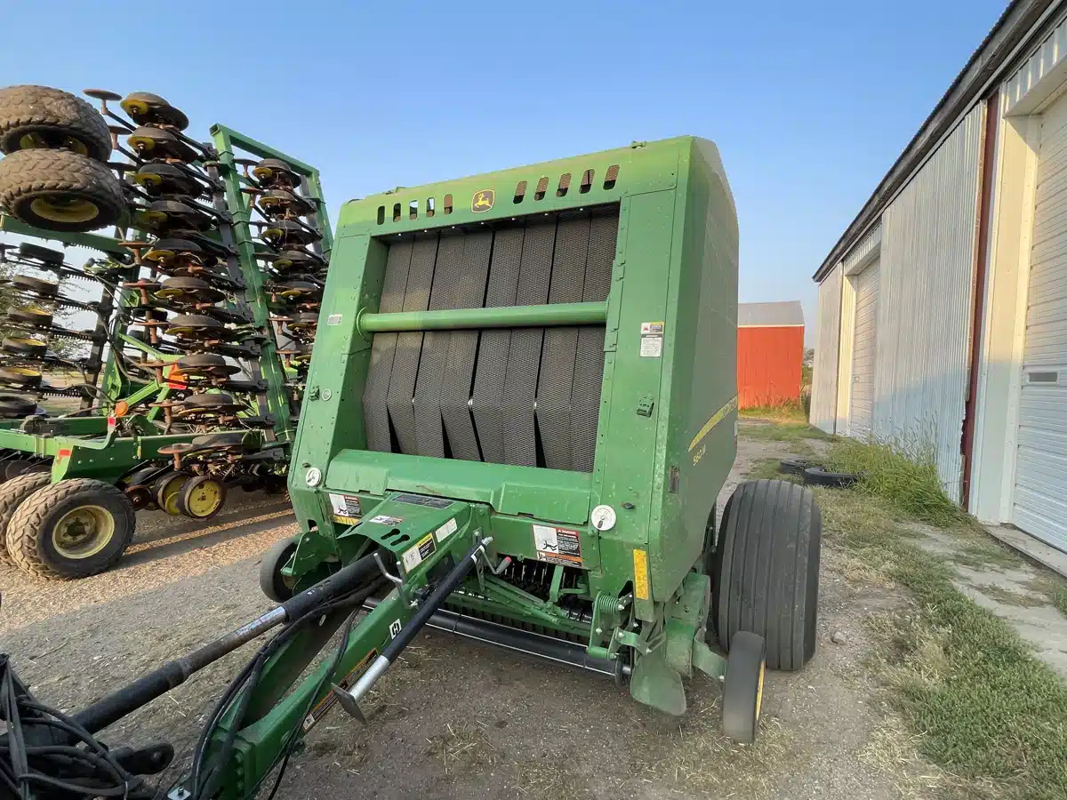 Gallery image 2 for Used 2022 John Deere 560M Round Baler