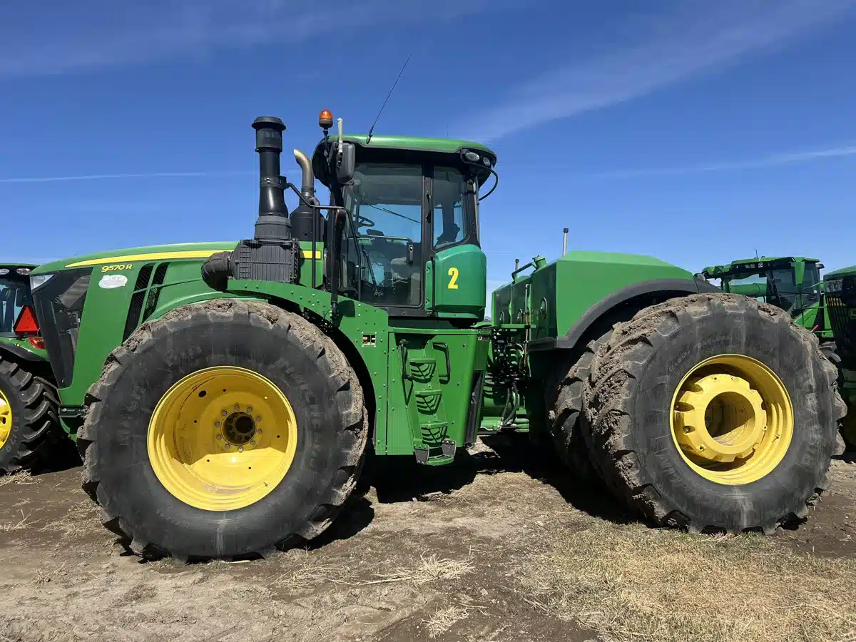 Gallery image 2 for Used 2015 John Deere 9570R Tractor
