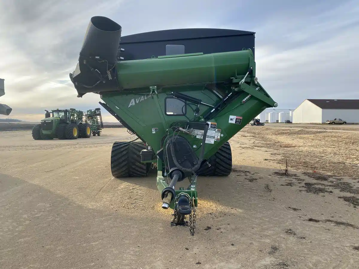 Gallery image 2 for Used 2023 Brent 1596 Grain Cart