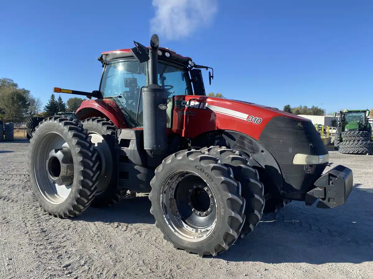 Gallery image 1 for Used 2015 Case IH MAGNUM 310 AFS CONNECT Tractor