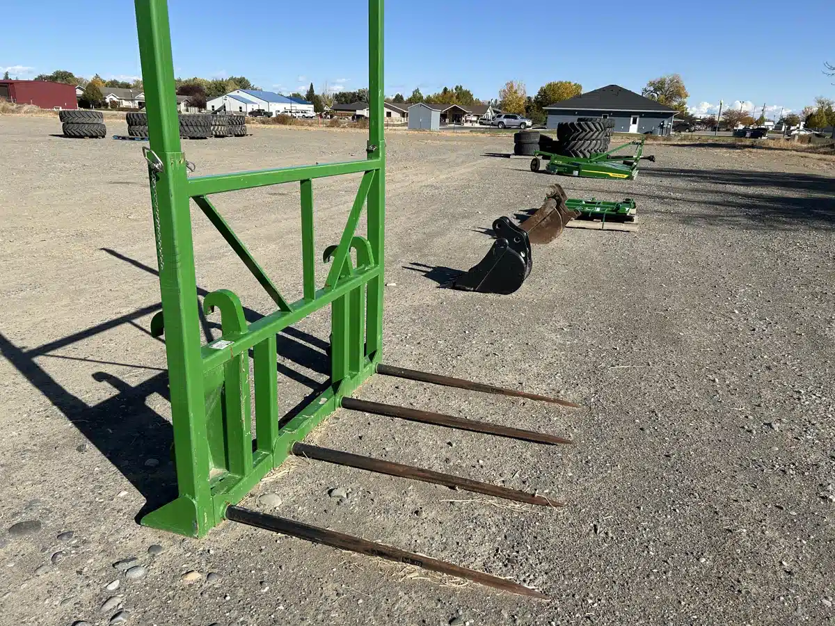 Gallery image 1 for Used 2022 HLA FE550JDH480 Bale Spear