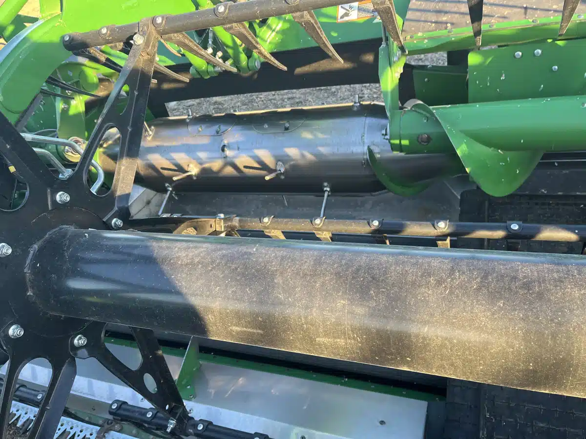 Gallery image 2 for Used 2024 John Deere HD45R Header Combine