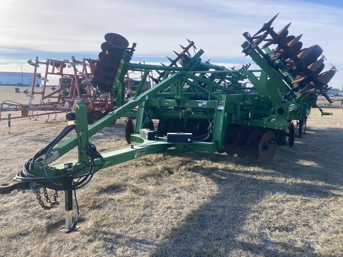 Gallery image 1 for Used 2015 John Deere 2730 Ripper