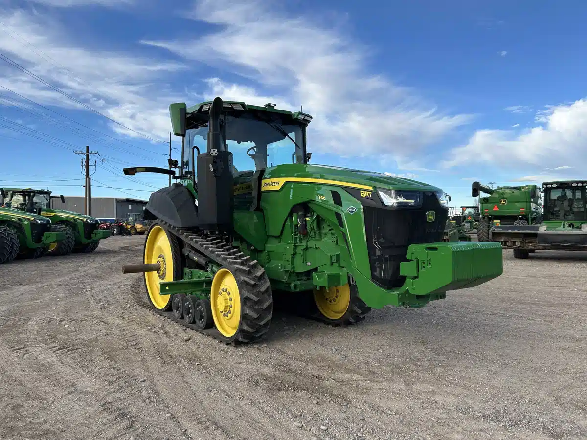 Gallery image 1 for 2023 John Deere 8RT 340 Tractor