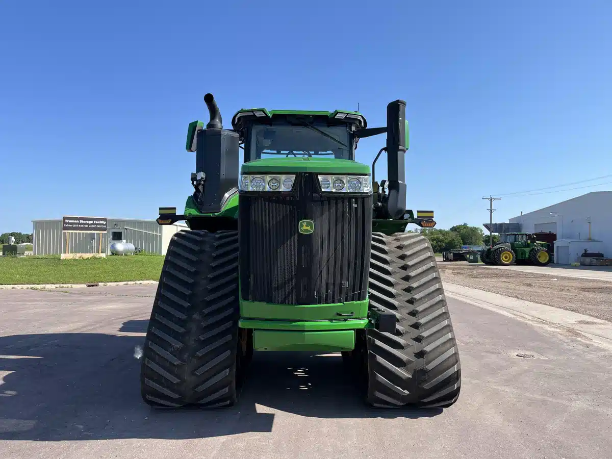 Gallery image 2 for Used 2024 John Deere 9RX 640 Tractor