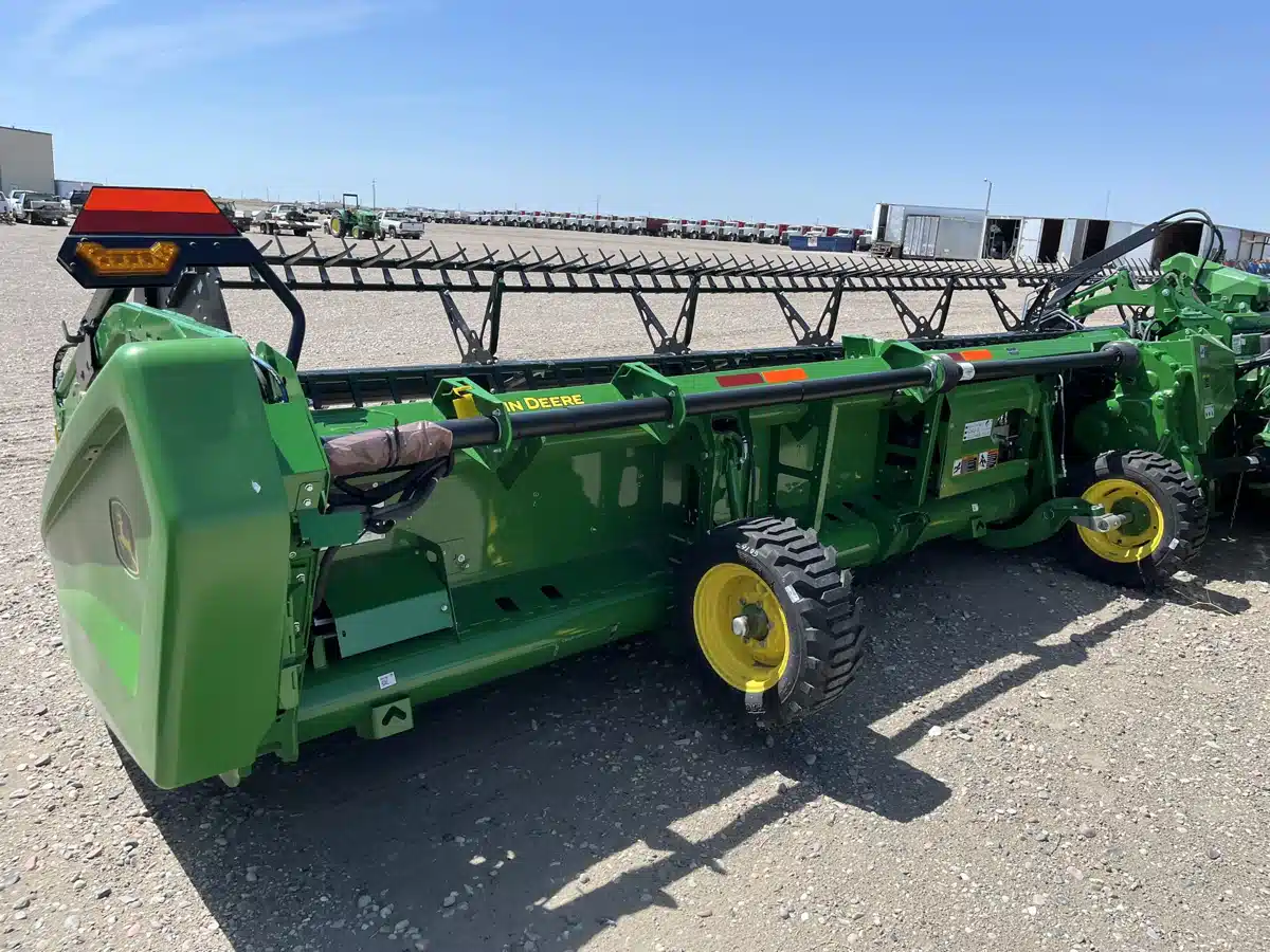 Gallery image 2 for Used 2024 John Deere HD45R Header Combine