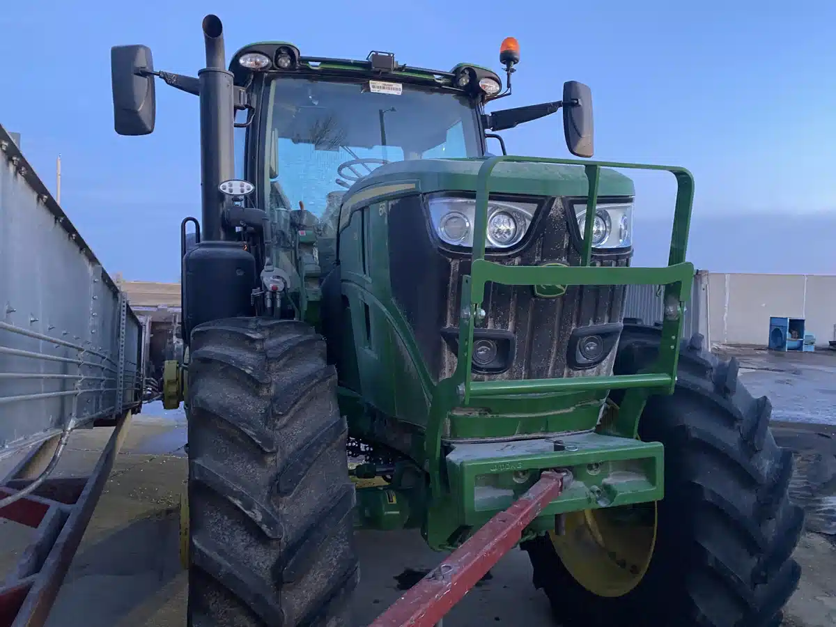 Gallery image 2 for Used 2023 John Deere 6R 195 Tractor