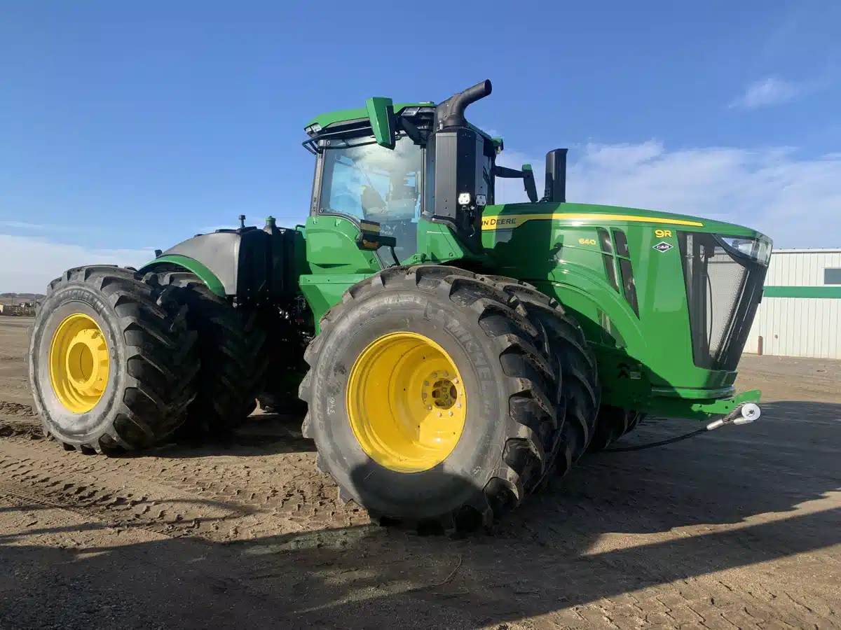 Gallery image 1 for 2024 John Deere 9R 640 Tractor