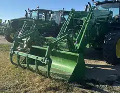 Gallery image 2 for Used 2024 John Deere 680R Front End Loader