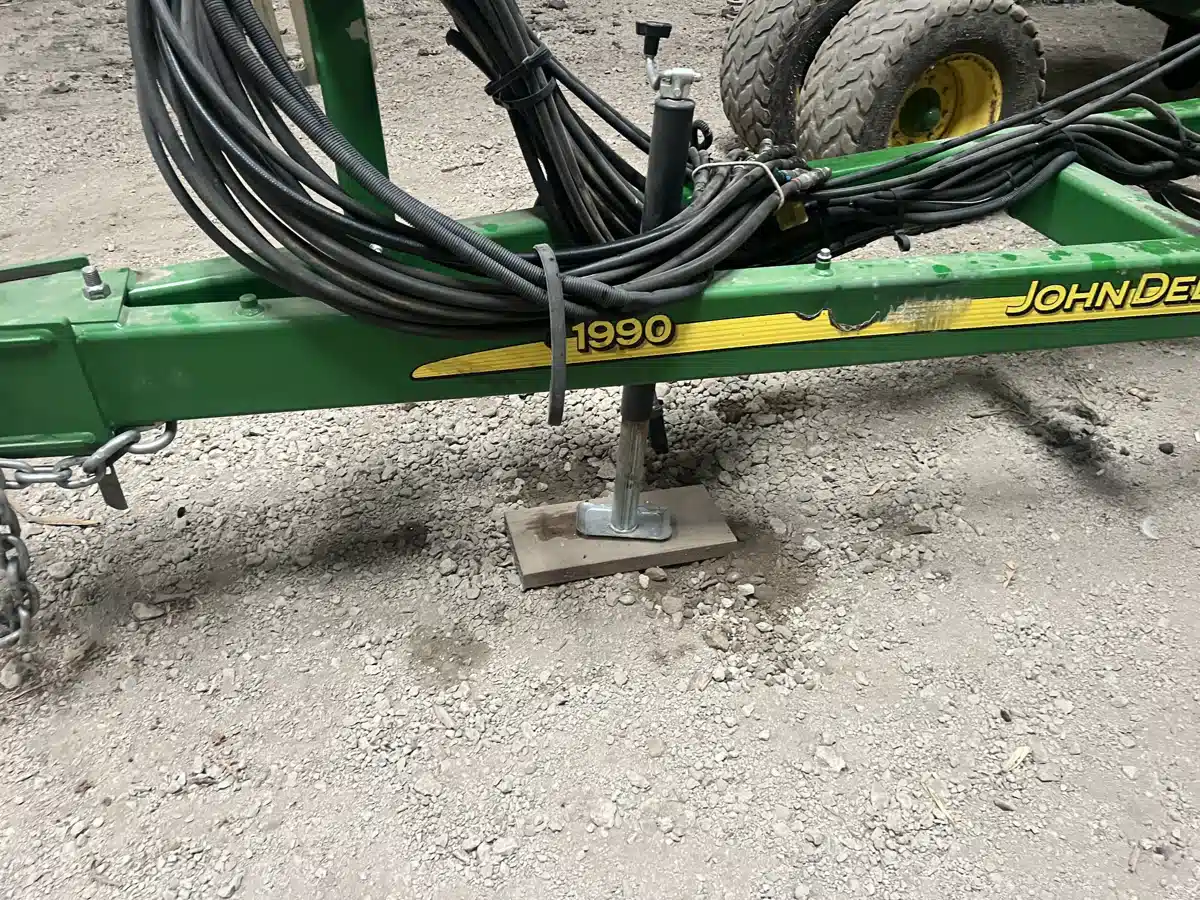 Gallery image 2 for Used 2016 John Deere 1990 Air Drill