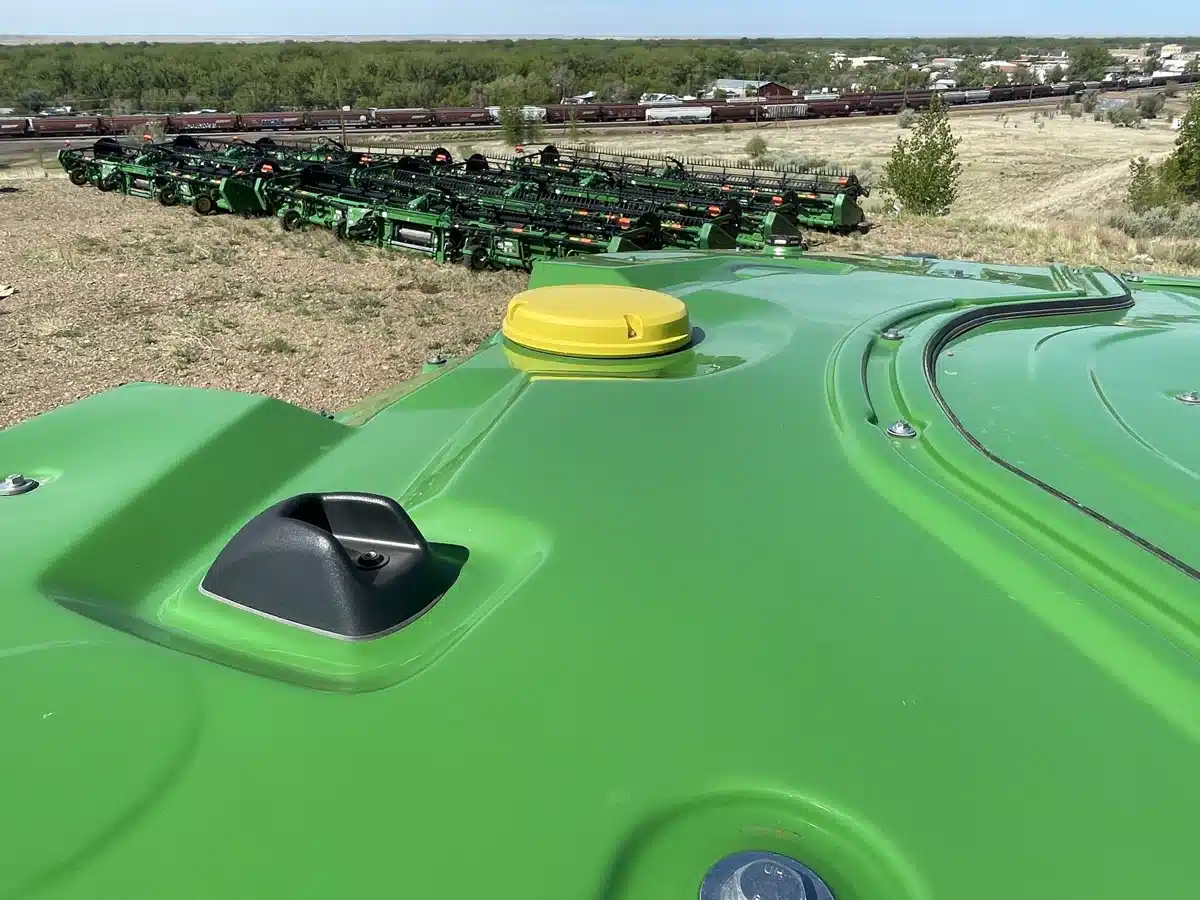 Gallery image 2 for Used 2024 John Deere X9 1000 Combine