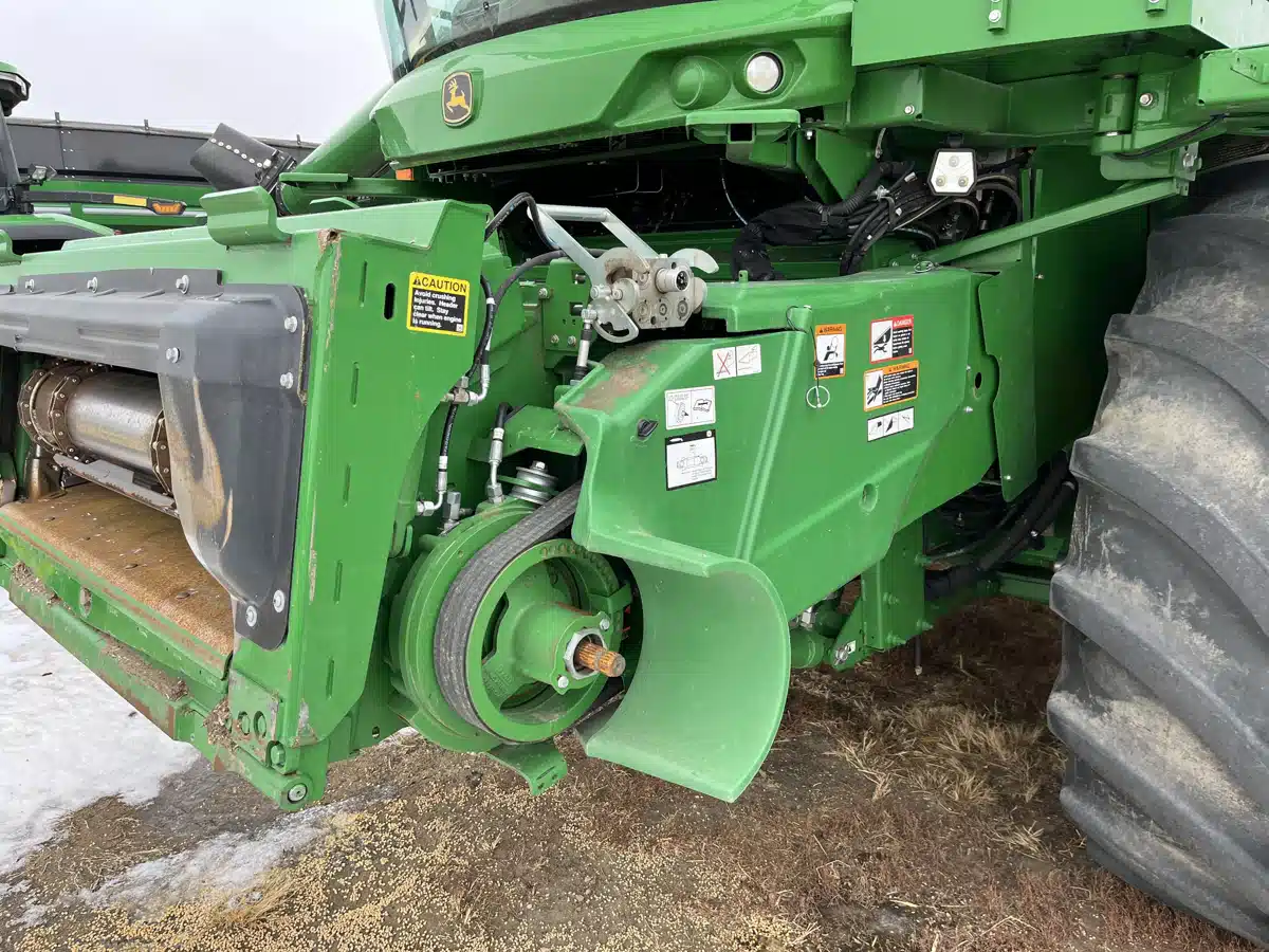 Gallery image 2 for Used 2024 John Deere S770 Combine