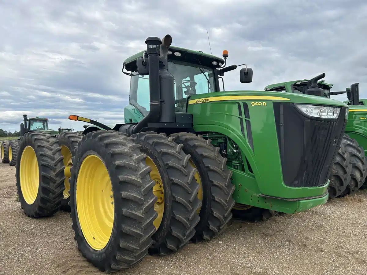Gallery image 2 for Used 2012 John Deere 9410R Tractor
