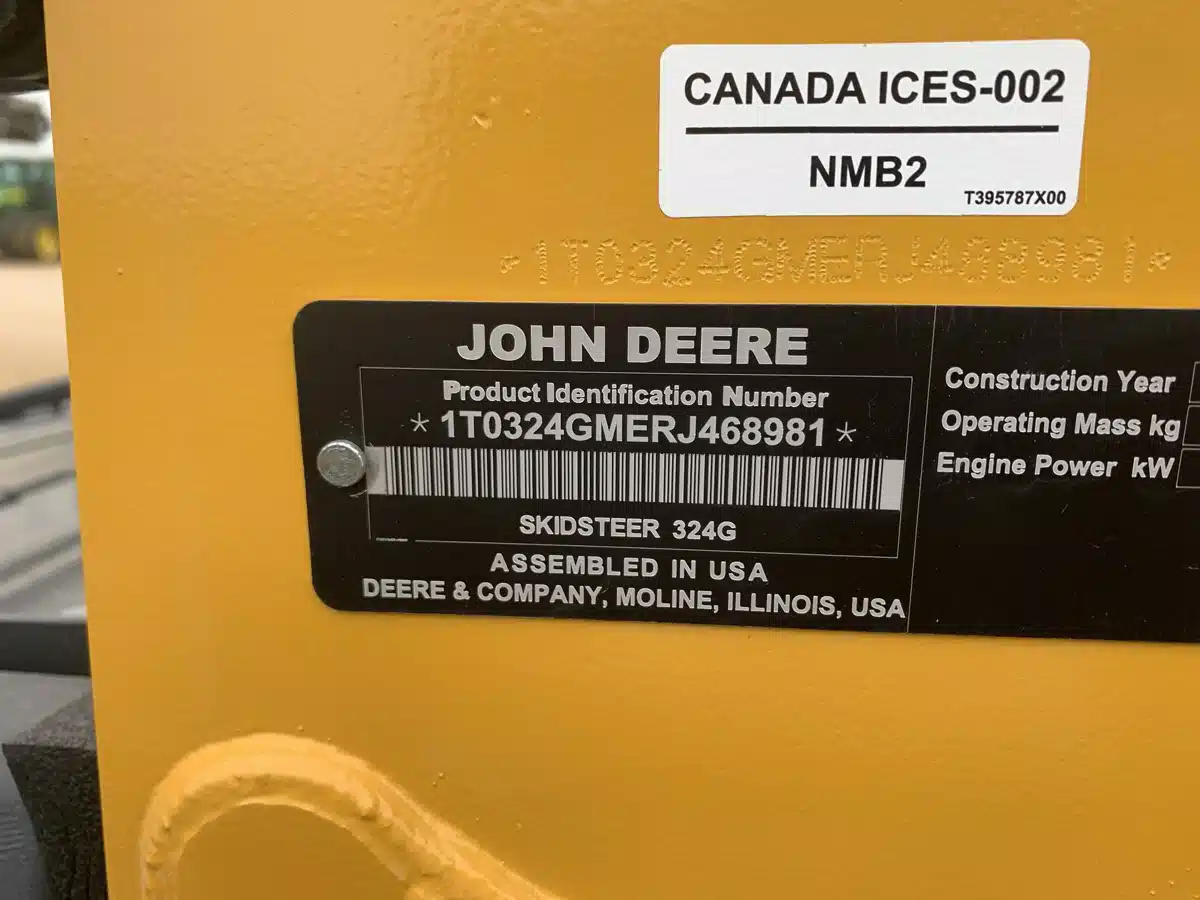 Gallery image 2 for Used 2024 John Deere 324G Skid Steer