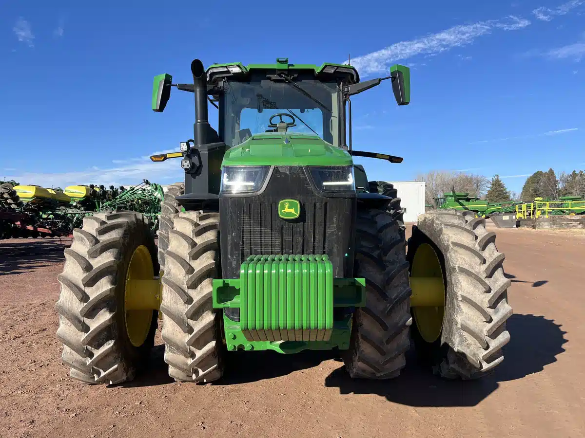 Gallery image 2 for Used 2023 John Deere 8R 310 Tractor