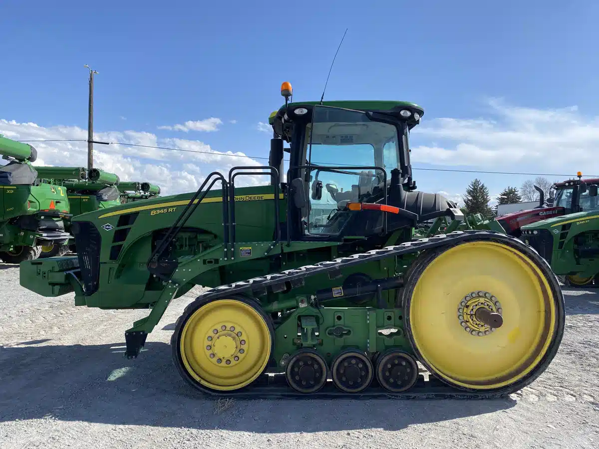 Gallery image 2 for Used 2010 John Deere 8345RT Tractor