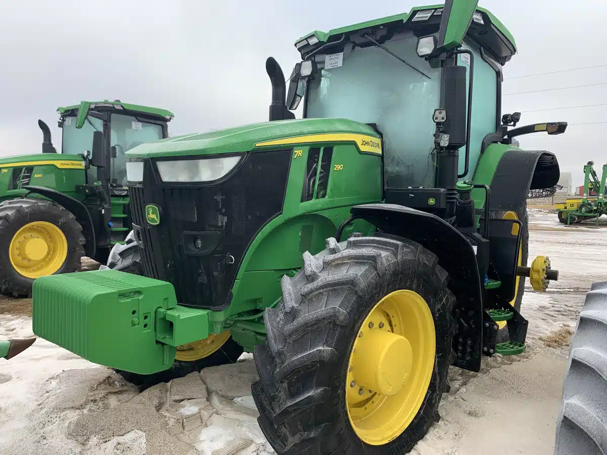 Gallery image 1 for 2024 John Deere 7R 290 Tractor