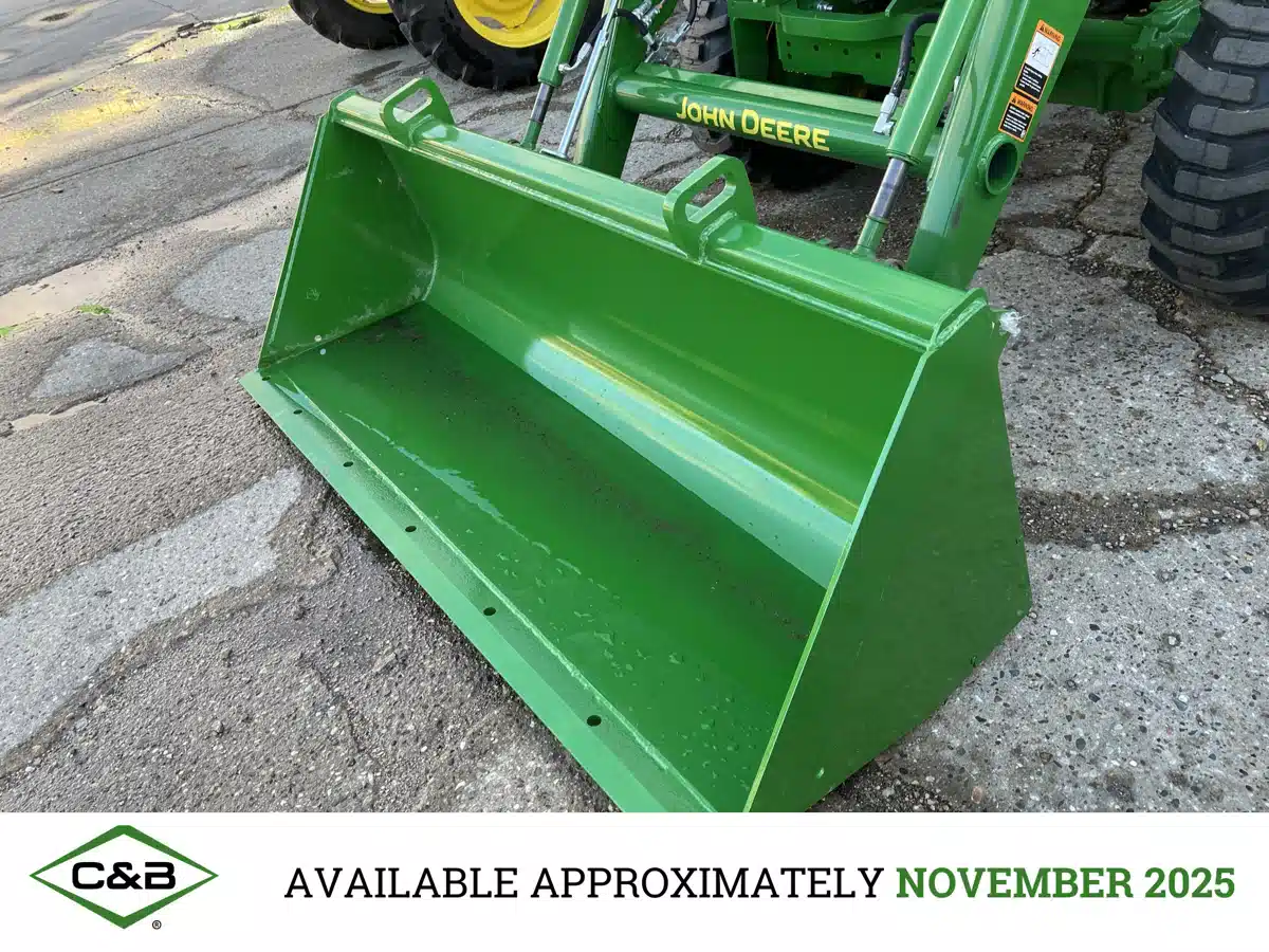Gallery image 1 for Used 2024 John Deere 440R Tractor Loader
