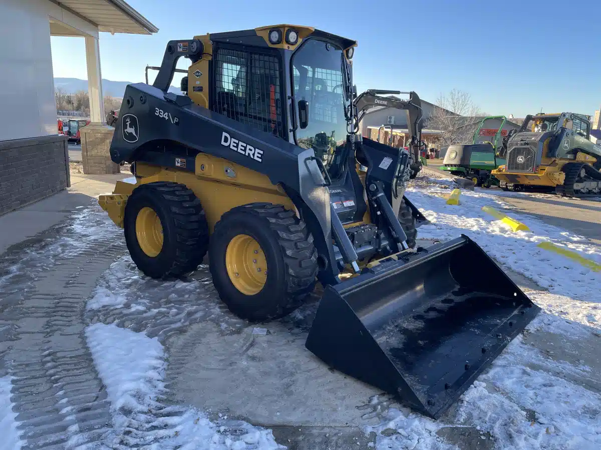 Gallery image 2 for Used 2024 John Deere 334 P Skid Steer