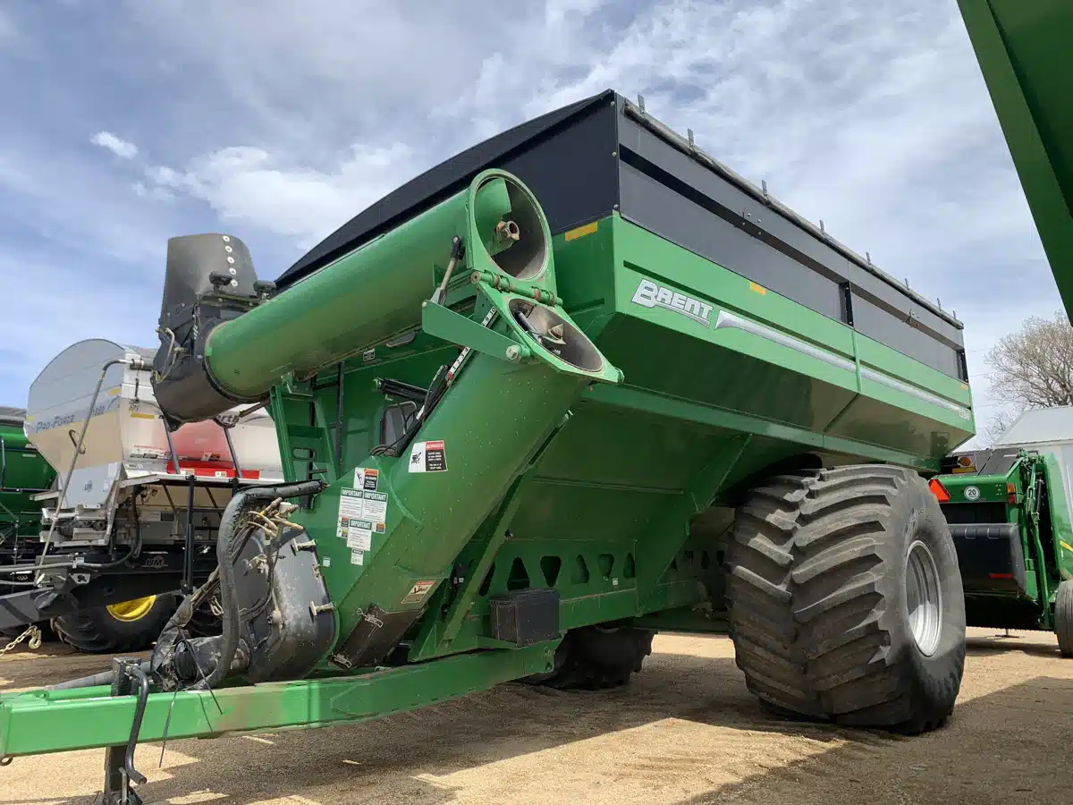 Gallery image 1 for Used 2019 Brent 1396 Grain Cart